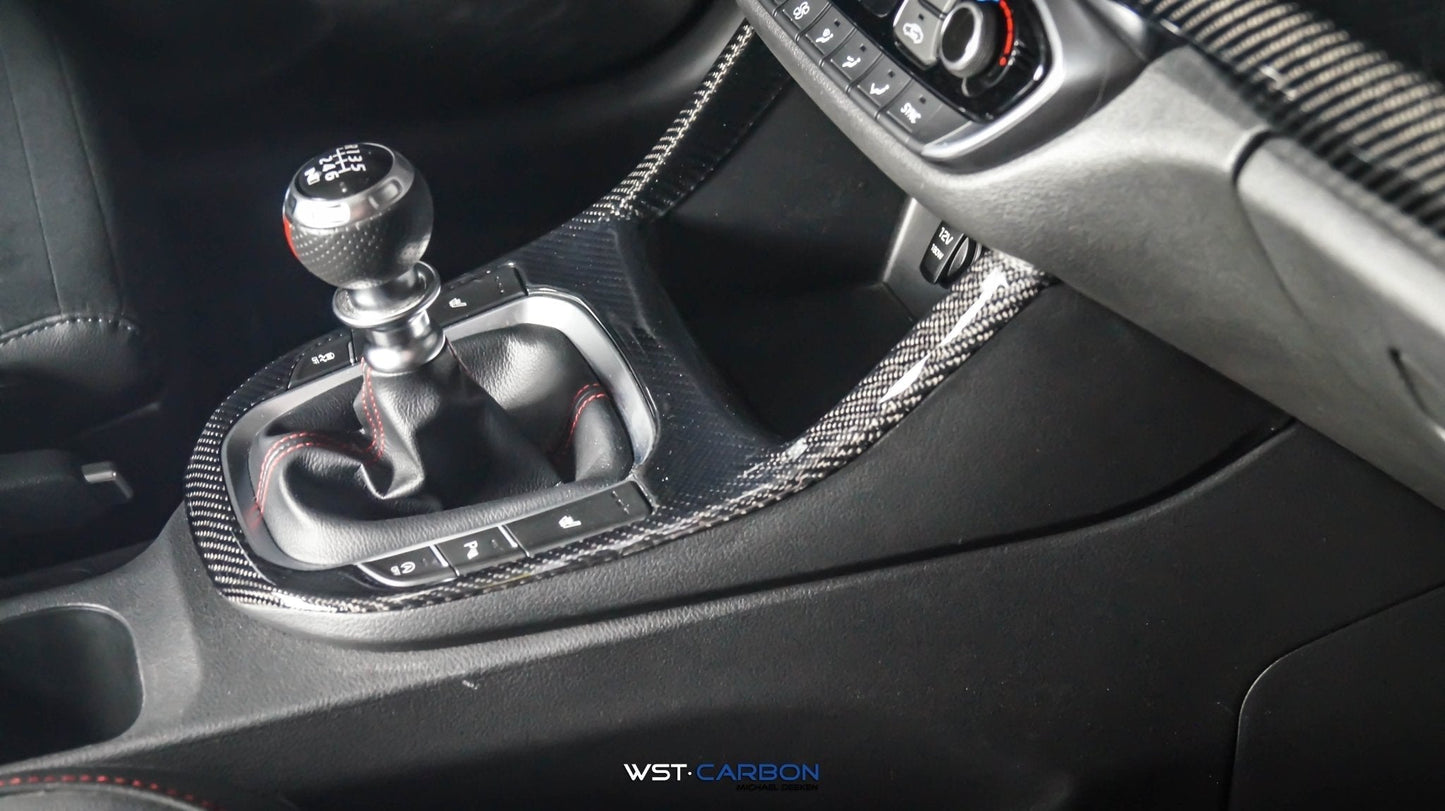 Echtcarbon Cover für Mittelkonsole Hyundai I30N PDE installiert