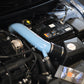 Motorraum eines Hyundai i20 N mit einer G-Tech Airpipe in Performance Blue